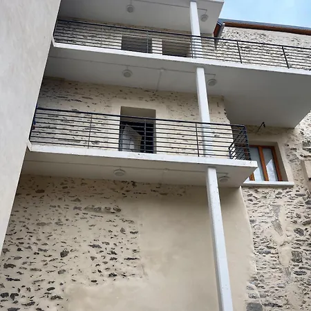 Le Vieux Bourg 3, Modern 2 Bedroom Le Bourg-dʼOisans